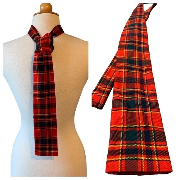 Vintage Wool Plaid Square Bottom Necktie 1970s - Picture 1 of 8